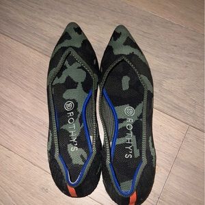 Rothy’s Pointed Toe Flats